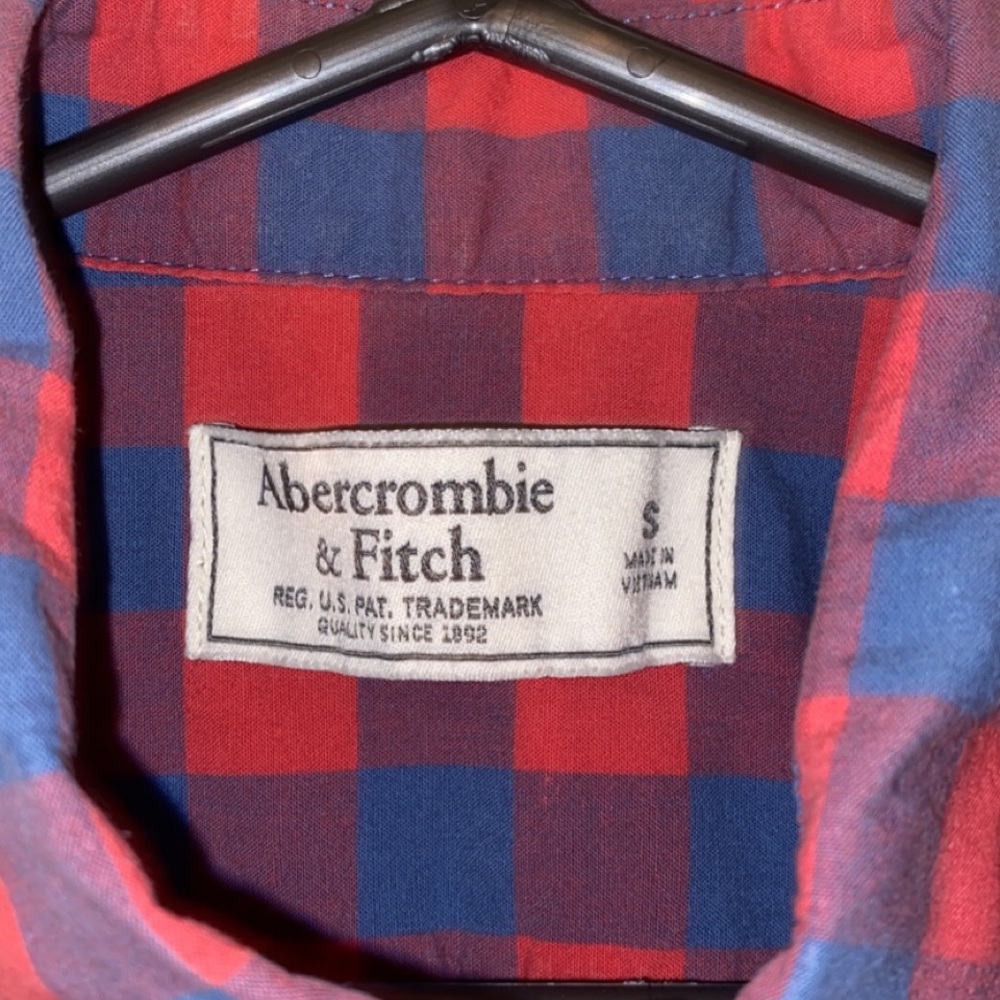 A&F Button Down - Picture 4 of 4